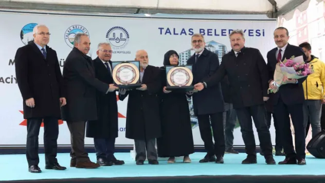 Talas Büyükperdah Cami'ye görkemli açılış