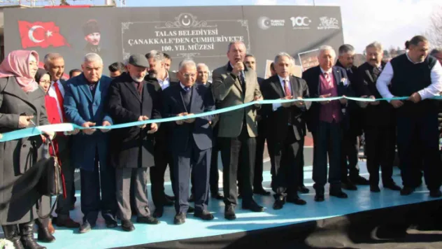 Talas'ta 'Çanakkale'den Cumhuriyete 100. Yıl Müzesi' açıldı