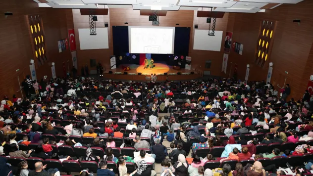 Talas'ta 'küçük prens' coşkusu