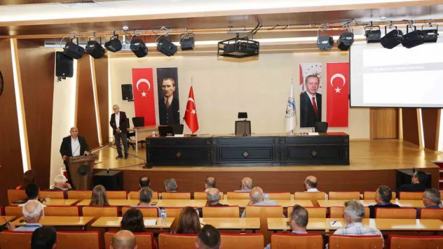 Talas'ta stratejik plan eğitimi düzenlendi