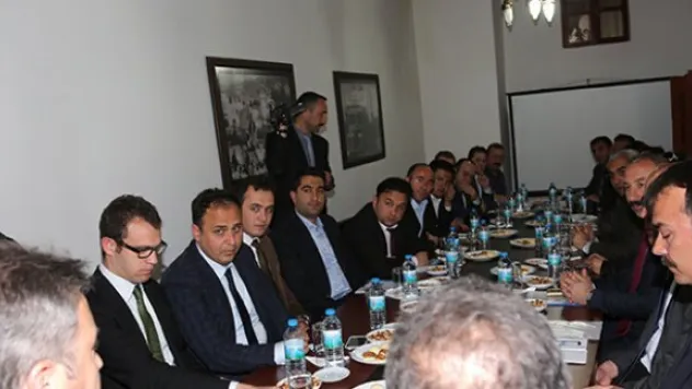 Talas'ta eğitimin ihtiyaçları bir bir bitiyor