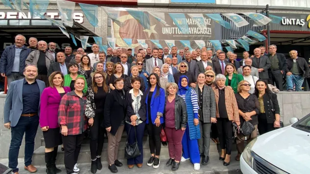 Tansu Şener, yeniden İYİ Parti Kayseri İl Başkanlığına aday oldu