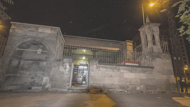 Tasmakıran Camii restorasyonu devam ediyor