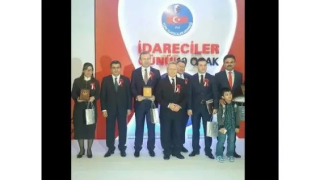 TİD'DEN TALAS KAYMAKAMI YASEMİN ÖZATA ÇETİNKAYA'YA ÖDÜL