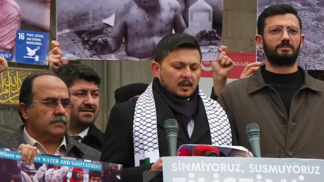 TÜGVA İl Temsilcisi Bayırbaş, 'Yeni yılın ilk mesajını tüm dünyaya Galata'da veriyoruz'