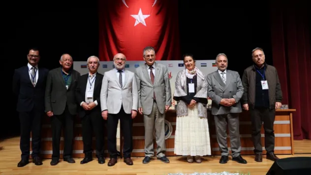Türk Dünyası Yazar Ve Şairlerine Kayseri'nin Değerleri Anlatıldı