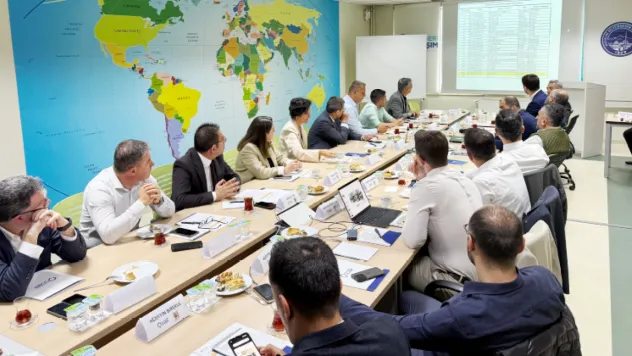 Türkiye'nin Raylı Sistem İşletmecileri Kayseri'de bir araya geldi