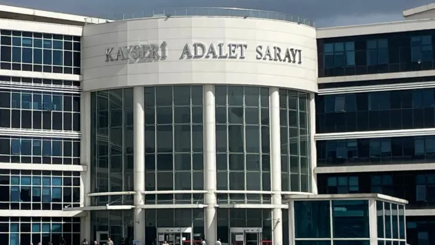 Uyuşturucu ticaretiyle yargılanan sanık suçlamayı reddetti: Kullanıcıyım