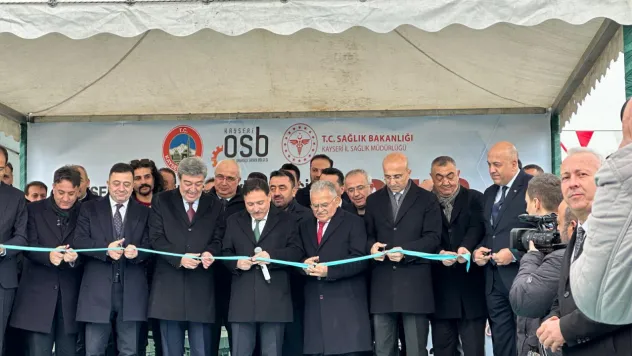 Vali Çiçek'100 bin kişinin çalıştığı böyle bir alanda sağlık merkezine ihtiyaç vardı'