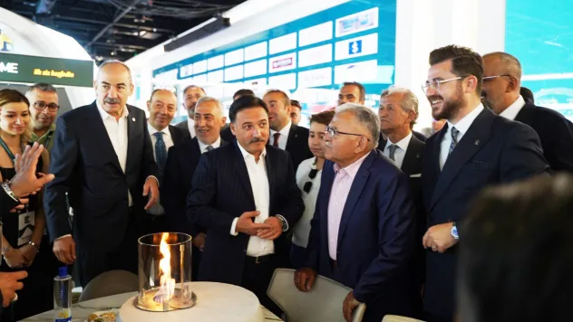 Vali Çiçek, 'Kayseri ekonomisinin, ticaretinin gelişmesi için bu tür fuarlar oldukça etkili'