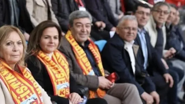Vekil Ataş, 'Biz bu takıma güvendik ve bundan sonra da güveneceğiz'
