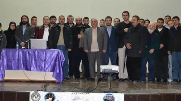 Yazarımız Ali Özkanlı Kastamonu'da konferans verdi