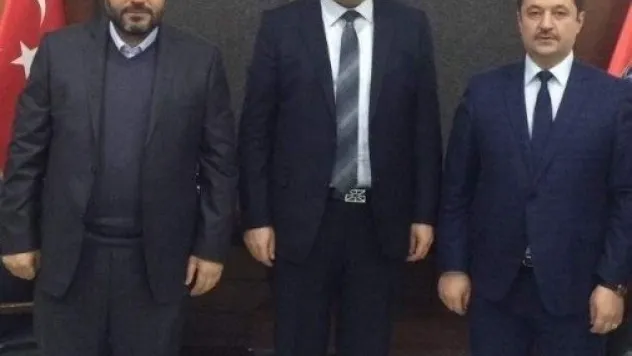 Yeşilay Cemiyeti Kayseri Şube Başkanı Mehmet Adıgüzel, İl Emniyet Müdürü İbrahim Kulular'ı Ziyaret Etti 