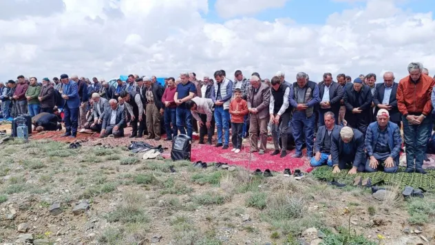 Yeşilhisar'da şükür duası yapıldı