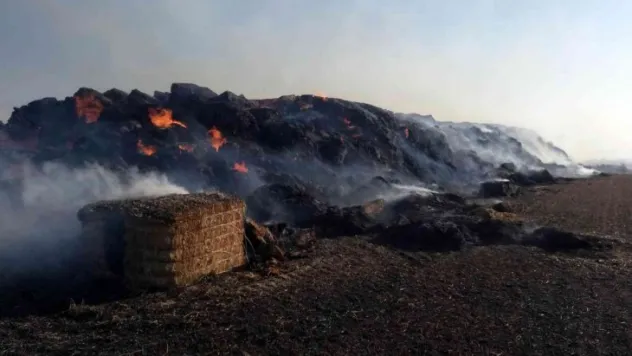 Yozgat'ta bin 500 saman balyası küle döndü
