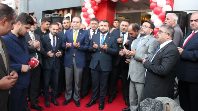 YRP Genel Başkanı Erbakan: '31 Martta Kayseri'de büyük başarı sağladık'