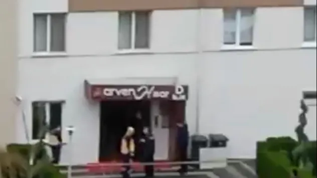 Yüksekten düşen genç yaşamını yitirdi