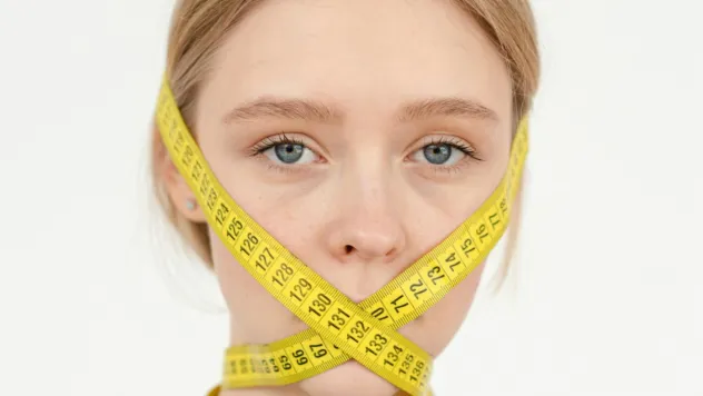 Zayıflık takıntısı gençleri tüketiyor: Bulimia nervoza nedir?