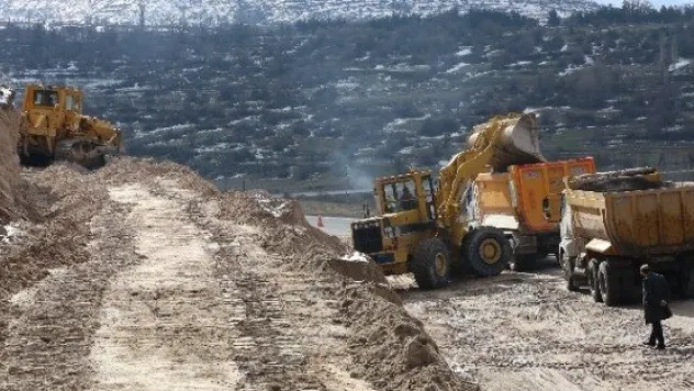 Zincidere-başakpınar Yolu Yenilendi 