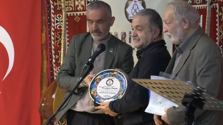 Tarihçi Mustafa Cingil’e “Aydınlık Yüzler” ödülü