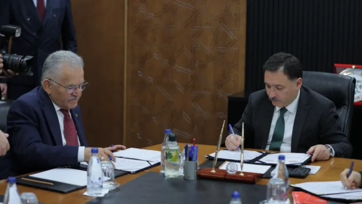 Vali Çiçek ve Başkan Büyükkılıç, Alzheimer Aktif Yaşam Merkezi Protokolünü İmzaladı