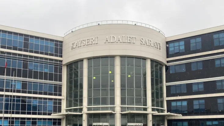 Yağma suçuyla yargılanan sanık 5 yıl hapis cezasına çarptırıldı