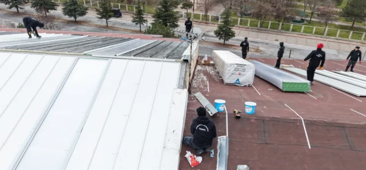 Ulu Çınarların sıcak yuvası yenileniyor