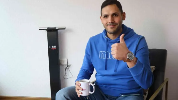 'Kilolusun' diyenlere inat ameliyatsız 115 kilo verdi