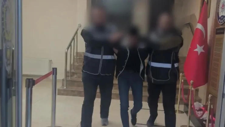 12 yıl hapis cezasıyla aranan cezaevi firarisi yakalandı