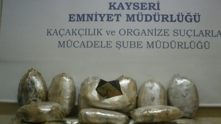 139 KİLO ESRAR VE 33 KİLO EROİN ELE GEÇİRİLDİ