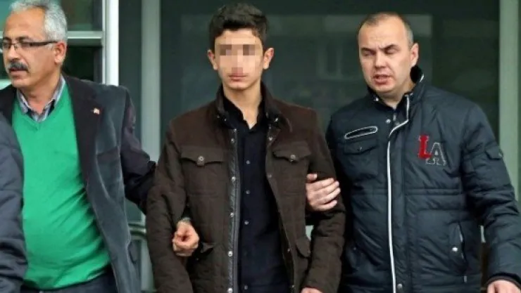 1 Askerin Şehit Olduğu Kazada Otomobil Sürücüsü Sağlık Kontrolünden Geçirildi 