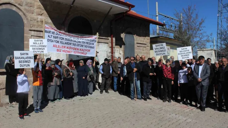 2 bin 500 nüfuslu mahallenin 'Oy kullanmama santajı'