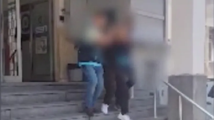 2 kişiyi bıçakla yaralayan şahıs tutuklandı