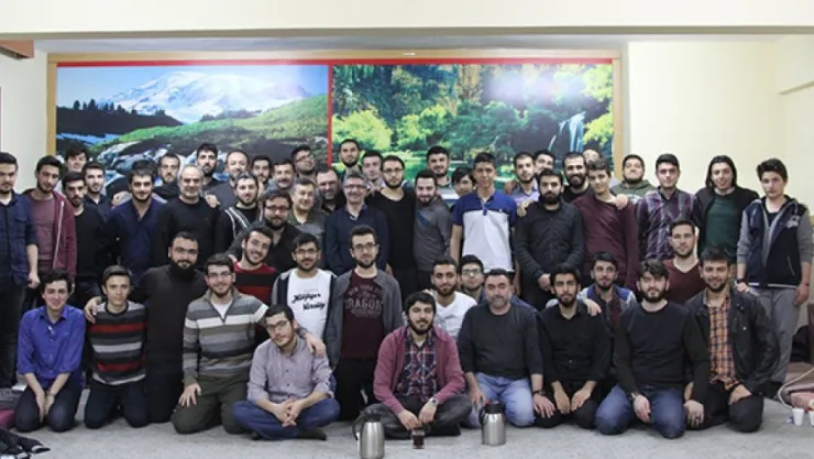İlim Hikmet Vakfı'ndan öğrenci kampı