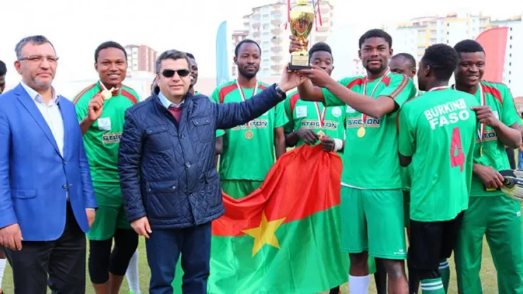 Mini dünya kupası Burkina Faso'nun