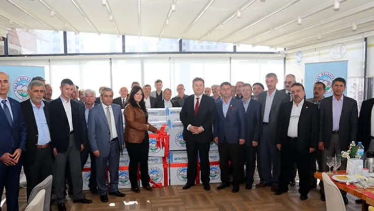 Talas'ın muhtarlarına teknolojik destek