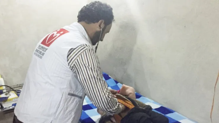 Yeryüzü Doktorları Azez'de klinik açtı