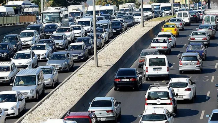 Kayseri'de trafiğe kayıtlı araç sayısı 331 bin 445 oldu