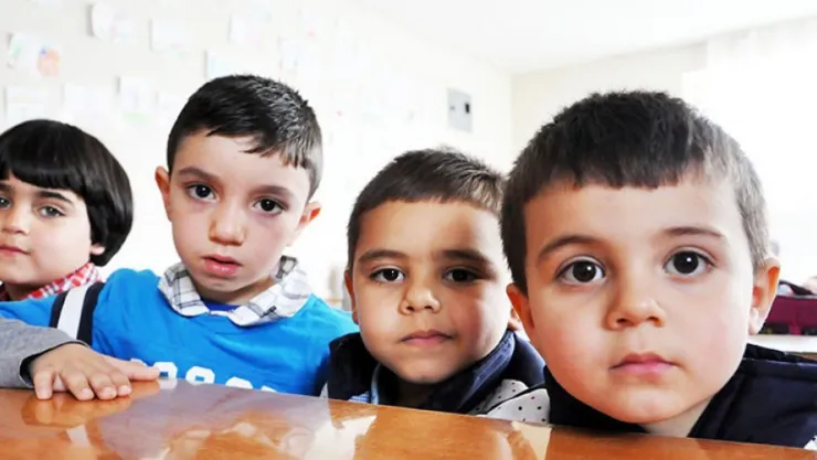 Savaşın çocukları, kendi müfredatlarıyla eğitim görüyor