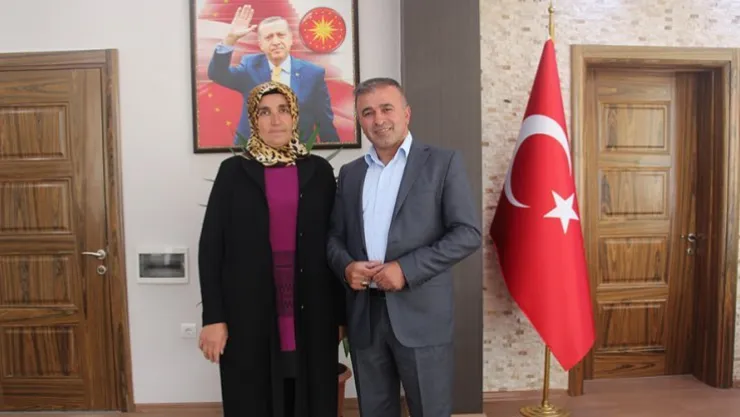 Emsal teyze yeni yarışma için davet edildi