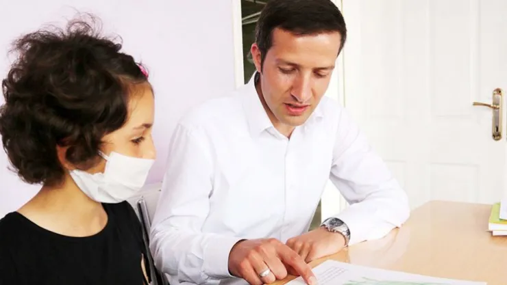 'Gül'sün diye" okulu ayağına götürüyor