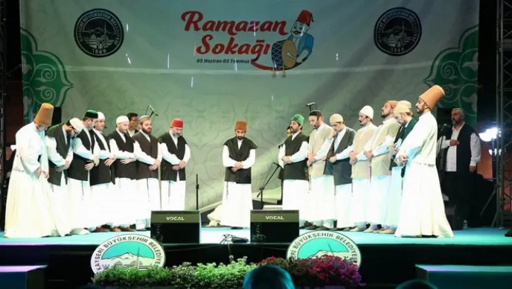 Ramazan Sokağı'nda Sufi Devran gecesi