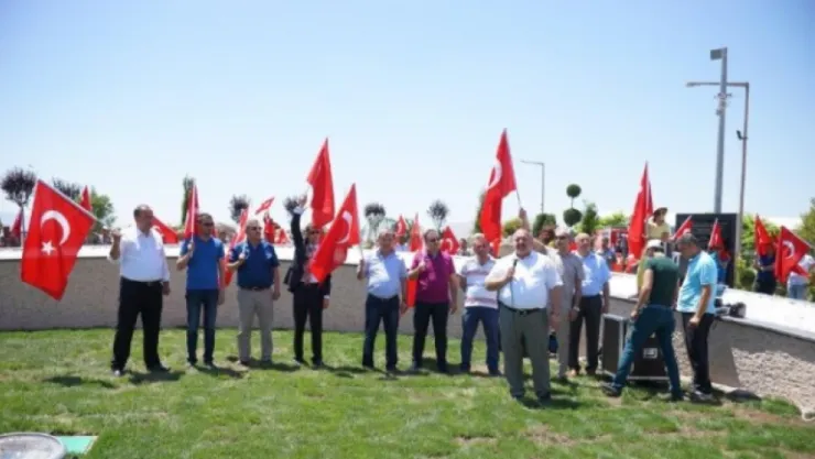 Bayrak Park Alanı 15 Temmuz Şehitler Parkı Oldu