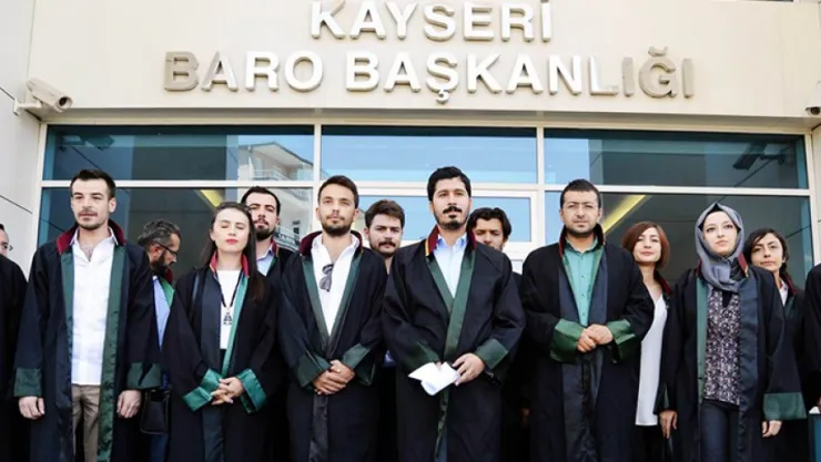 Genç hukukçulardan darbe girişimine tepki