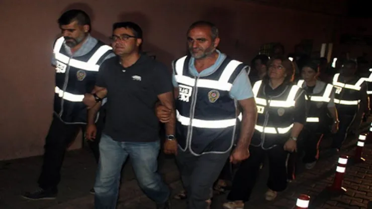 Kayseri'de 29 hakim ve savcı tutuklandı