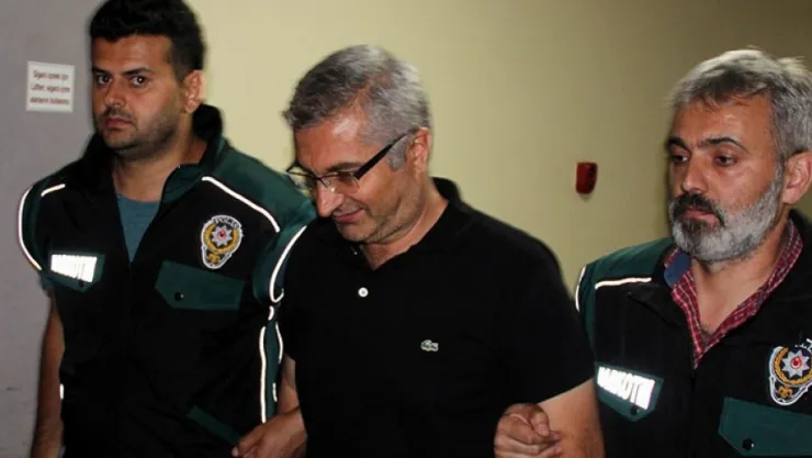 Vali yardımcısı ve polisler tutuklandı, kaymakamlar firari