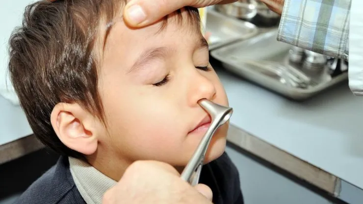 ÇOCUKLARI YAZ SICAĞINDAN KORUMANIN YOLLARI