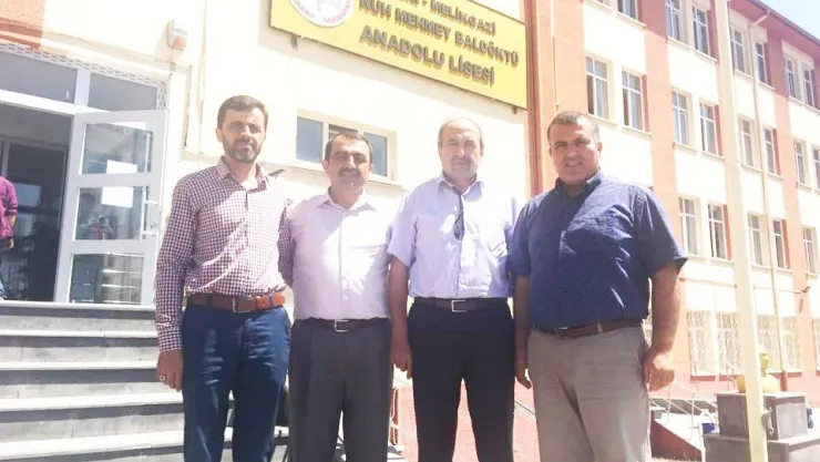 Eğitim Bir-Sen'den başarılı liselere ziyaret