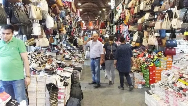 Esnafa gurbetçi de ilaç olamadı