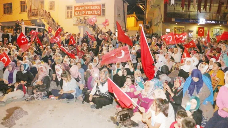 Yahyalı'da yılmak yok nöbete devam